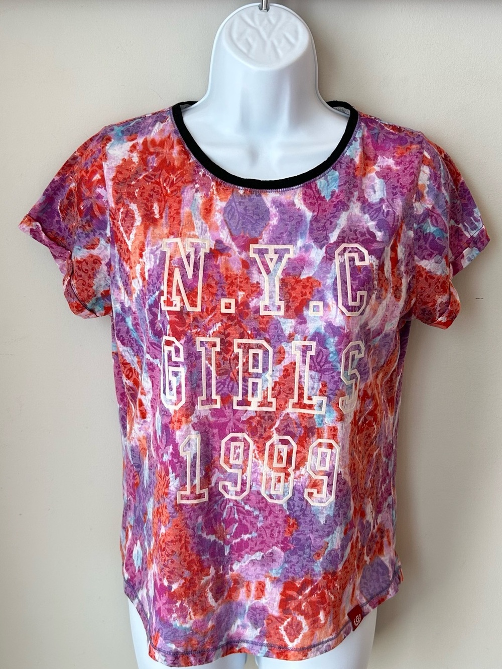 🟢 5 for $25 🟢 Goggles NYC Girls 1989 Graphic Floral Tee Y2K Boho Festival Top M